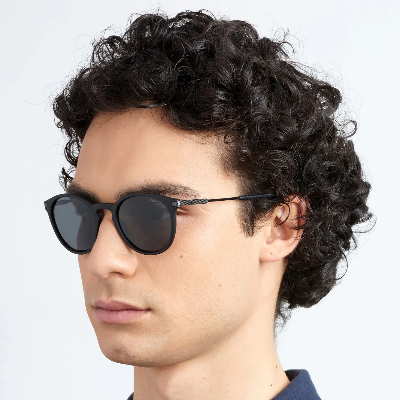 Polaroid PLD 2062/S 003 50M9(PLD43) Unisex Matte Black Sunglasses - Image 4